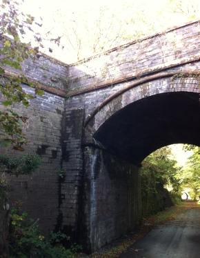 Pont y Rheilffordd Bryn Bela